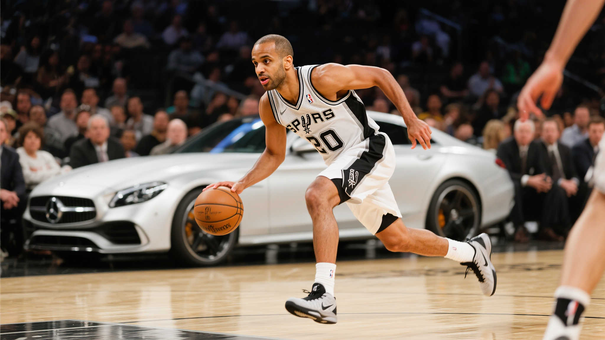 托尼·帕克是擅长急停变相冲击球员因天赋能力助推美妙